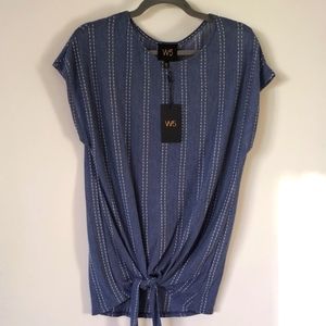 W5 Dot stripe tie front top